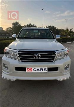 تويوتا لاندكروزر